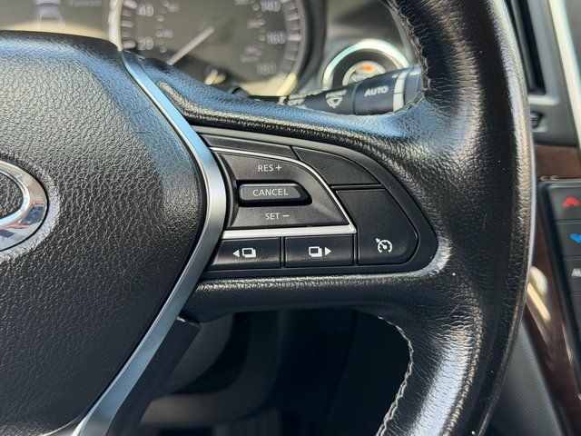 Used 2019 Majestic White INFINITI 3.0t LUXE image 20