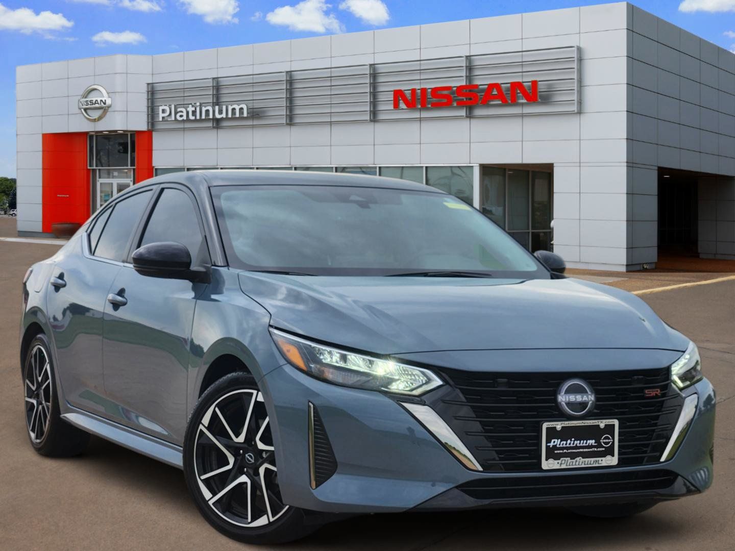 Atlantic Gray/Super Black 2025 Nissan Sentra Sedan Front-Wheel Drive Continuously Variable Transmission