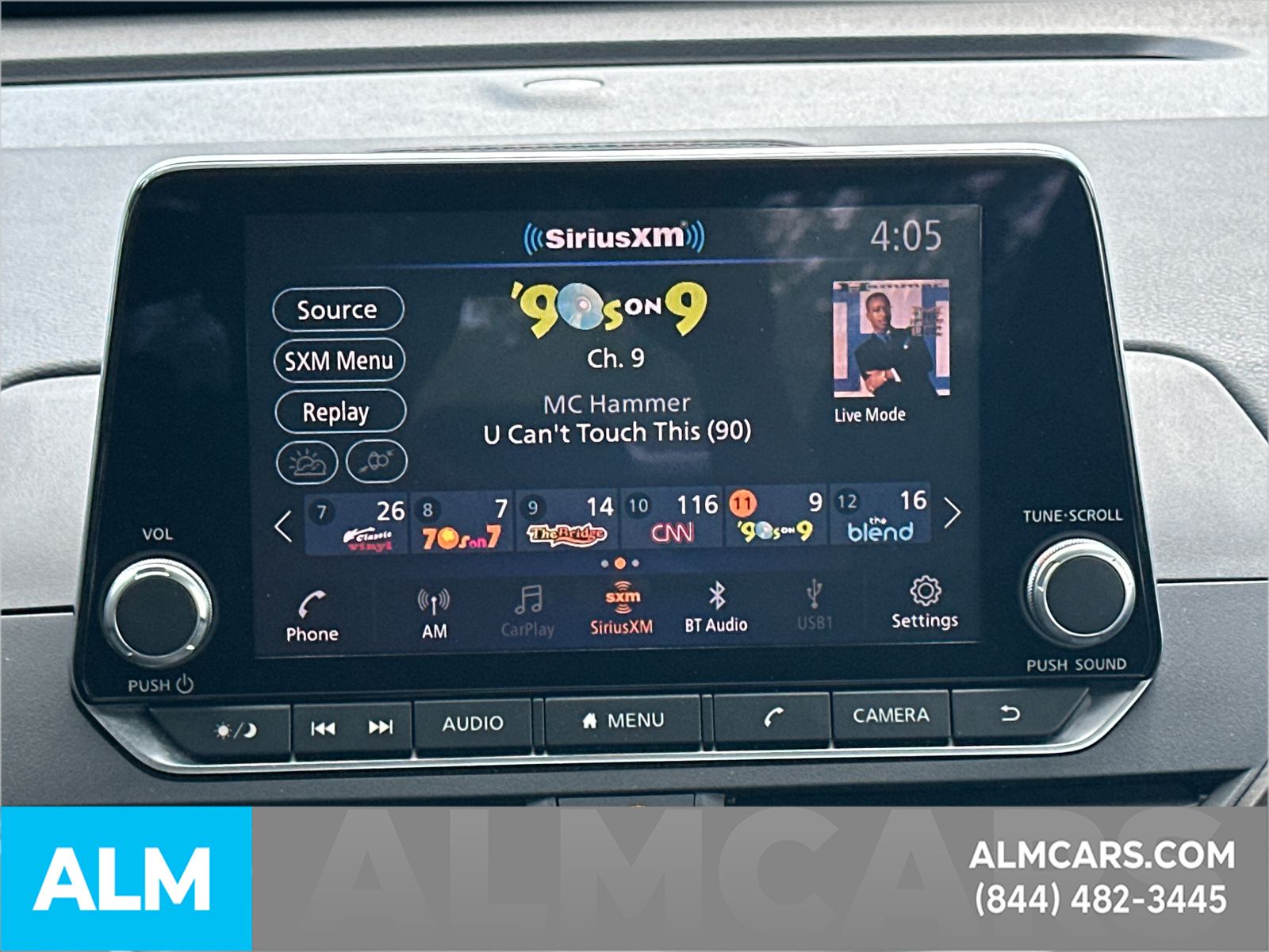 Used 2025 Blue Nissan 2.5 SV image 21