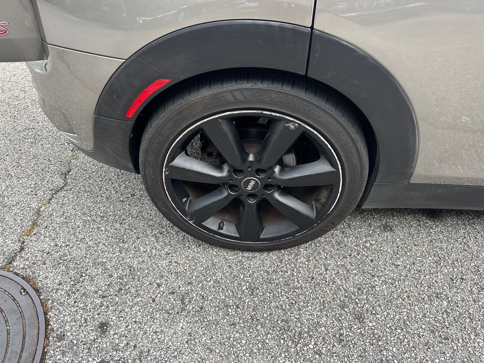 Used 2017 Silver MINI Clubman image 17