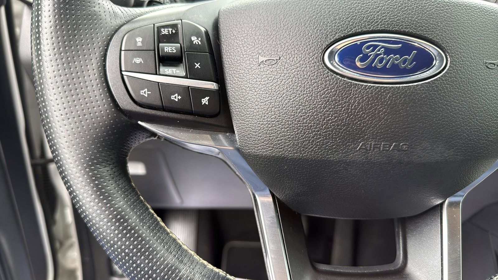 Used Car 2020 Ford Explorer  St For Sale Under $30,000 In Austin, Texas