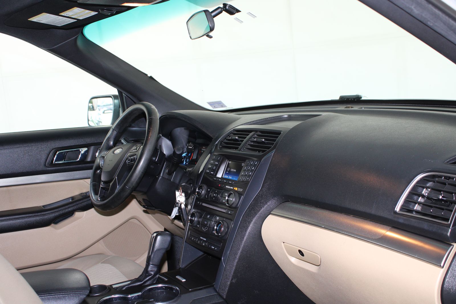 Used 2016 Silver Ford Base image 20