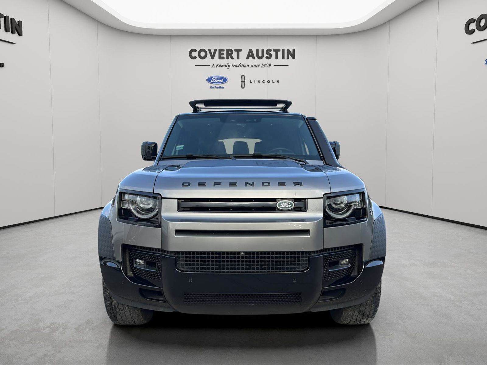 Used Car 2024 Land Rover Defender 130  X-dynamic Se For Sale Under $70,000 In Austin, Texas