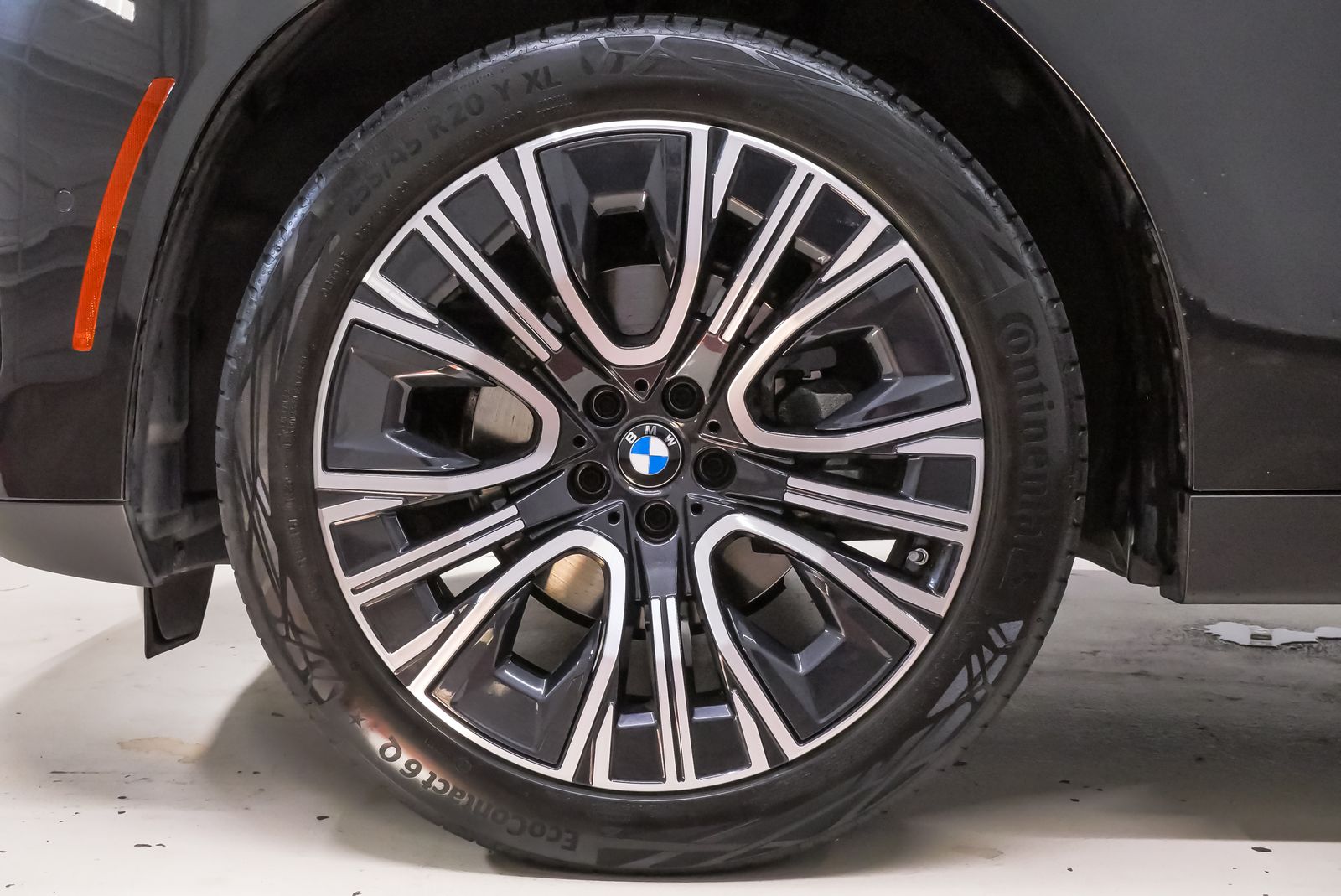 2025 BMW X3 30 xDrive Gray at Victoria Chrysler Dodge Jeep Ram