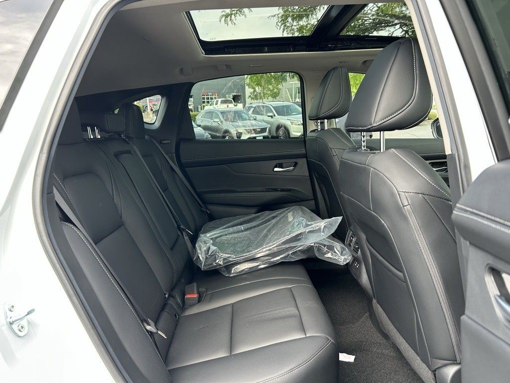 2025 Nissan Murano SL - Photo 28