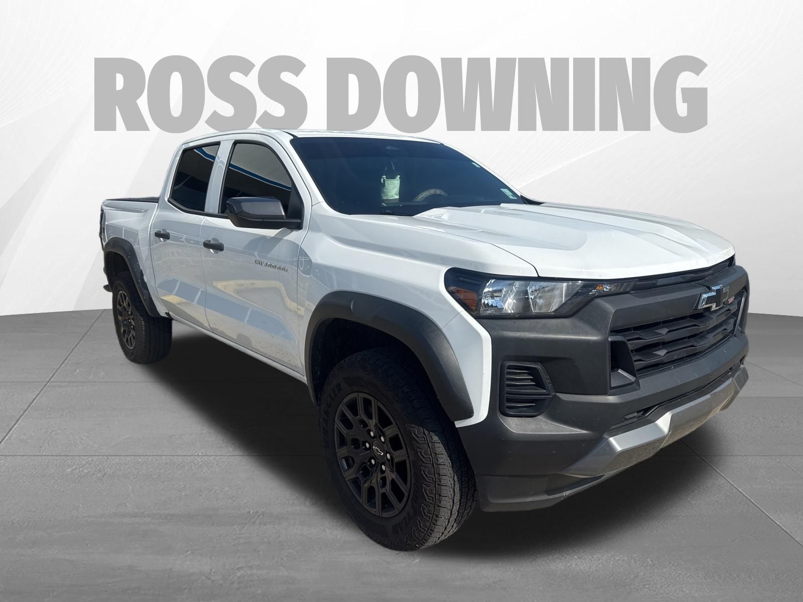 2025 Chevrolet Colorado Trail Boss White at Royal Nissan