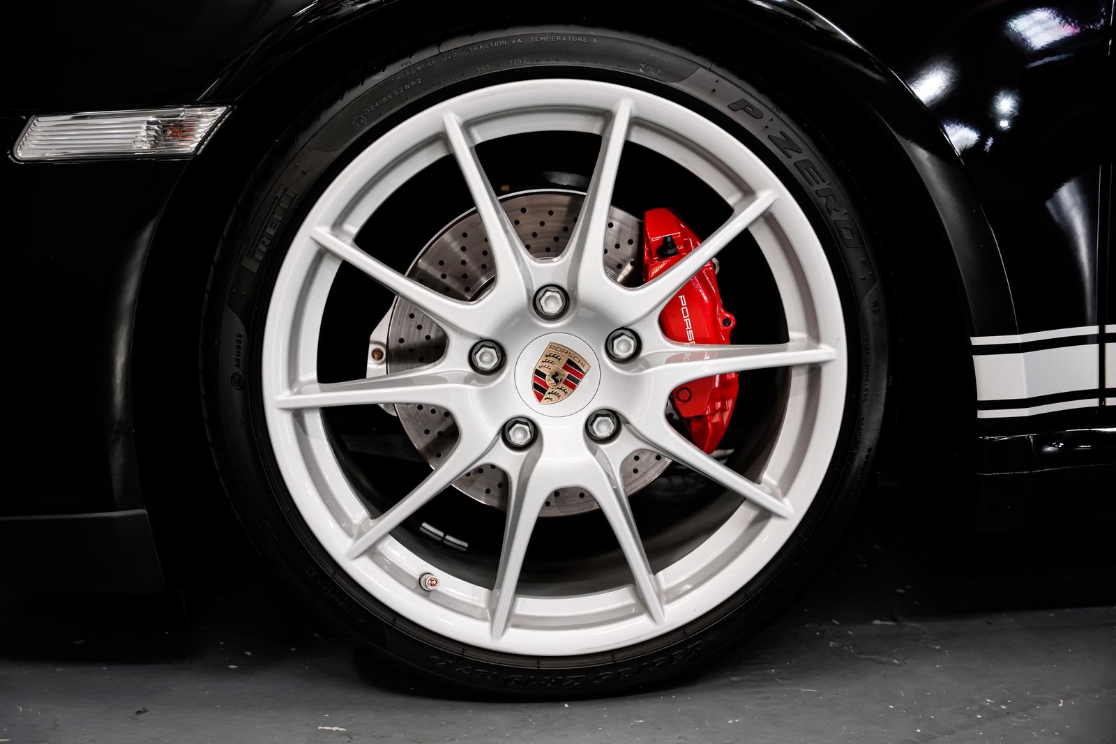 2011 Porsche Boxster Spyder — photo 37