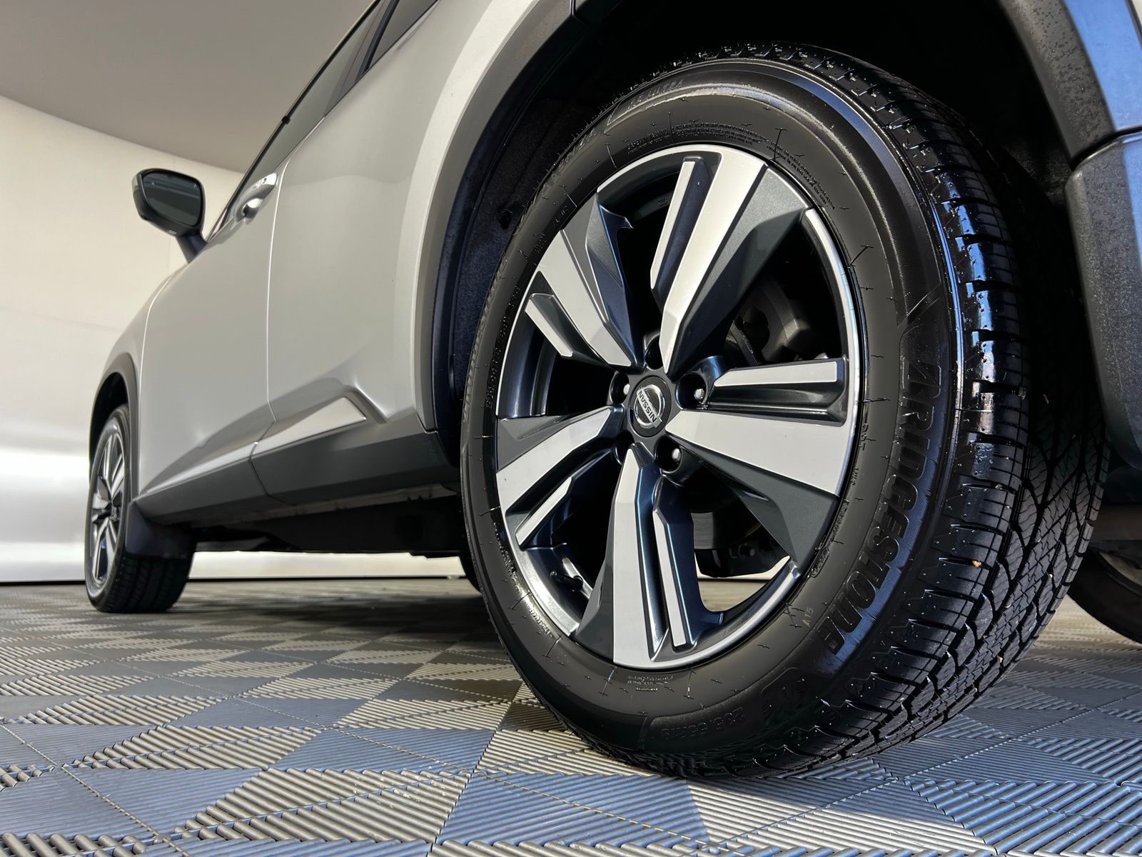 Thumbnail: 2021 Nissan Rogue - 29