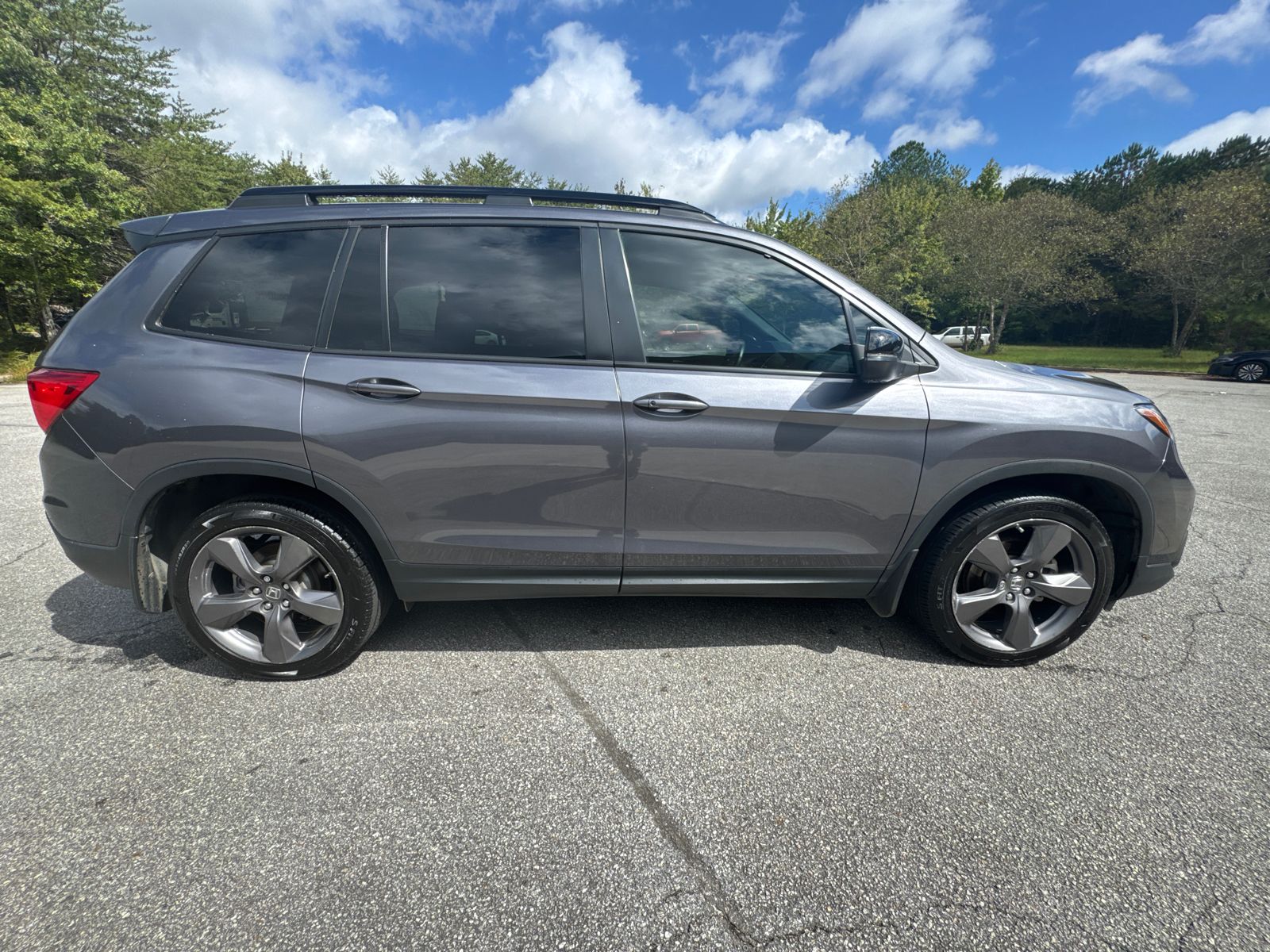 2021 Honda Passport Touring photo 4