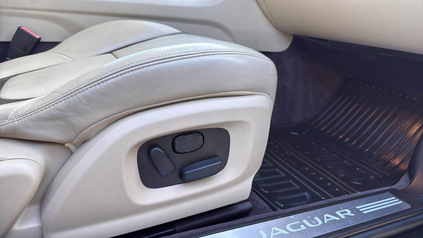 Used Car 2015 Jaguar Xf  3.0 Portfolio For Sale Under $12,000 In Austin, Texas