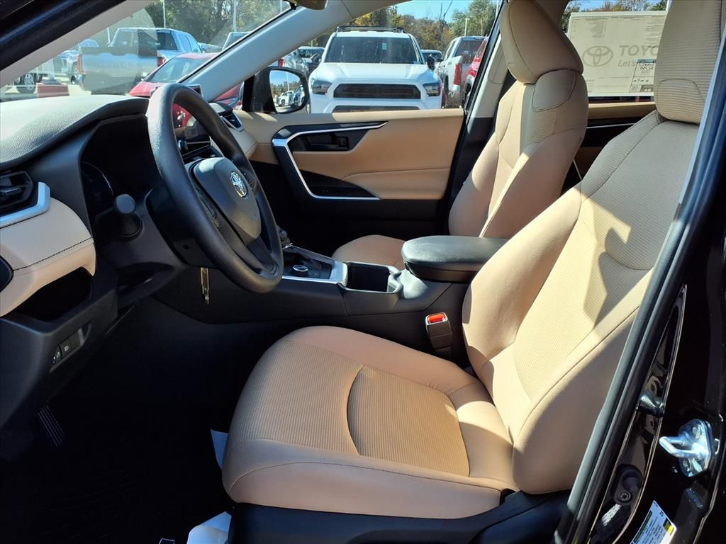 2025 Toyota RAV4 Hybrid LE Black at Community Toyota