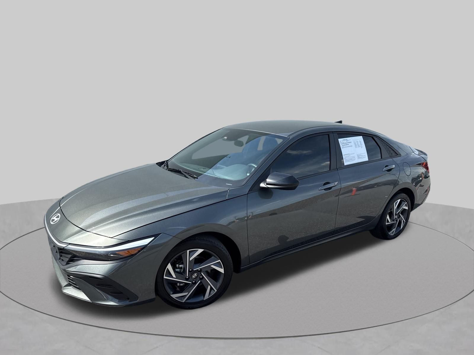 Gray 2025 Hyundai Elantra Sedan Front-Wheel Drive Continuously Variable Transmission