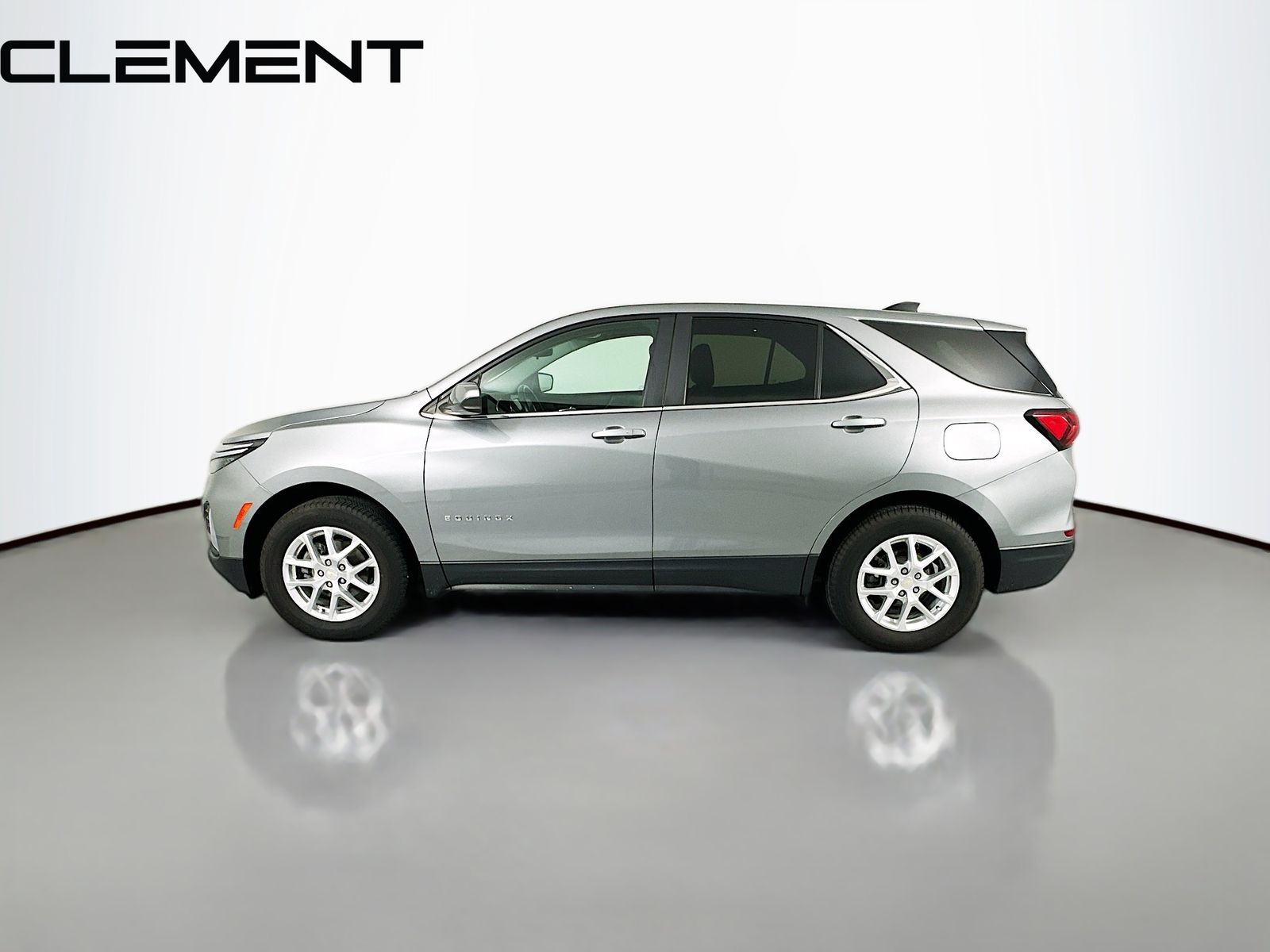 used 2023 Chevrolet Equinox car, priced at $19,299