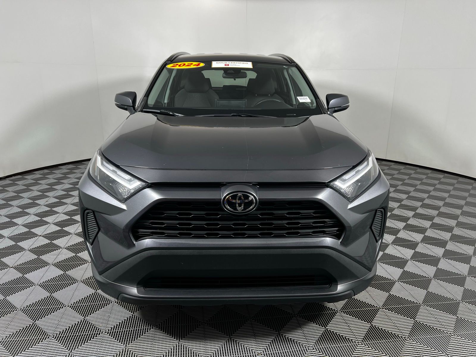 Thumbnail: 2024 Toyota RAV4 - 2