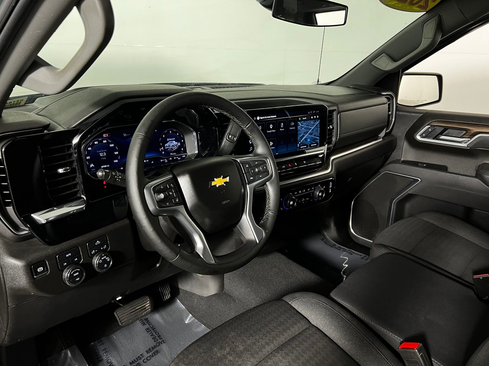 Thumbnail: 2025 Chevrolet Silverado 1500 - 12