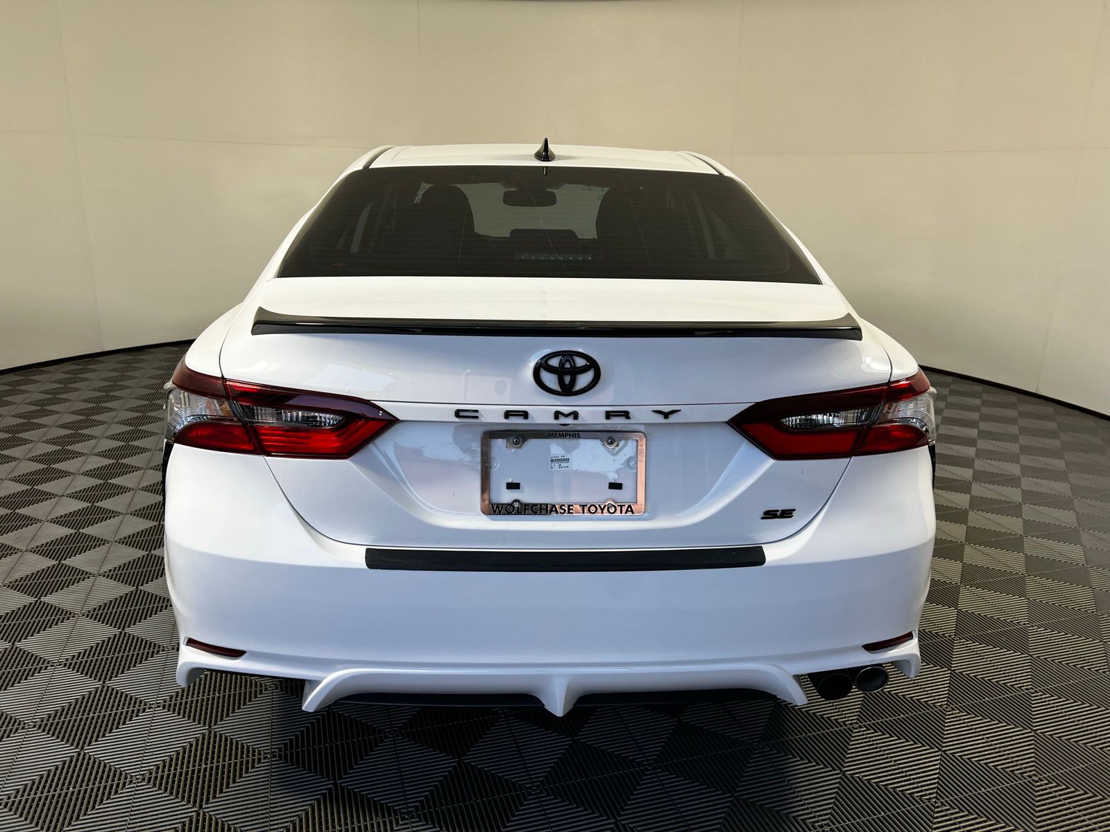 Thumbnail: 2023 Toyota Camry - 6