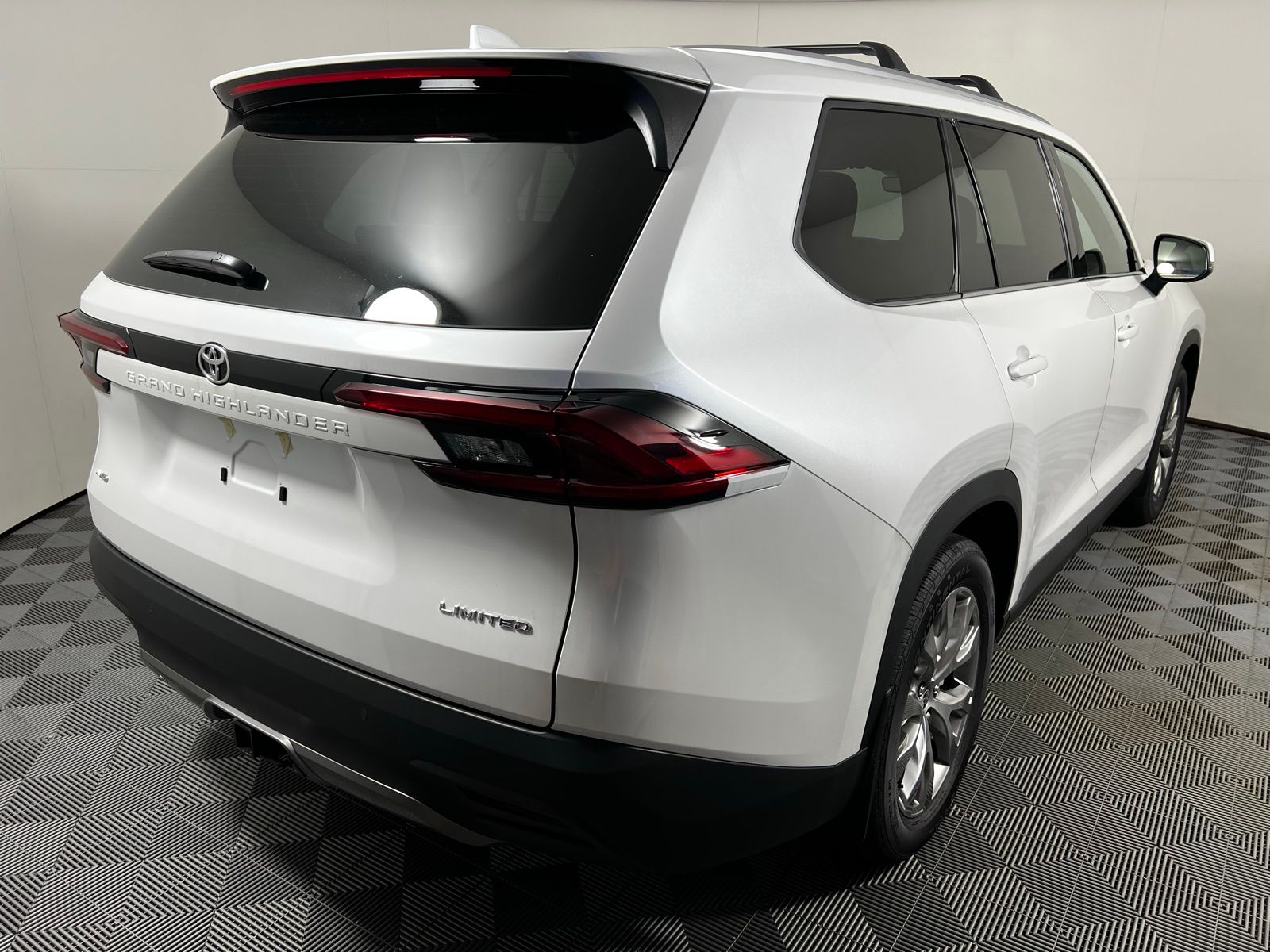 Thumbnail: 2025 Toyota Grand Highlander - 5