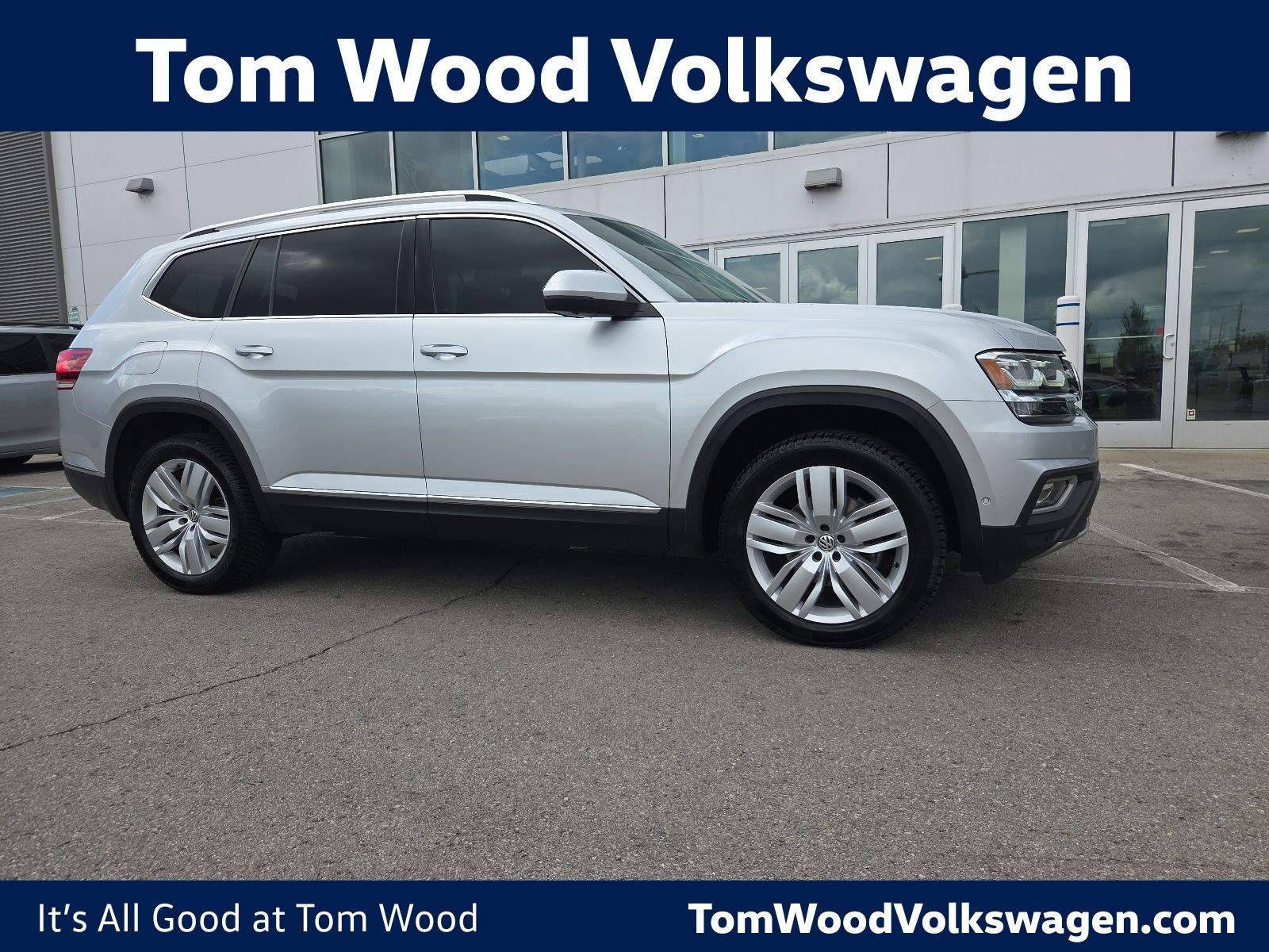 Reflex Silver Metallic 2019 Volkswagen Atlas SEL Premium 4Motion SUV / Crossover All-Wheel Drive 8-Speed Automatic