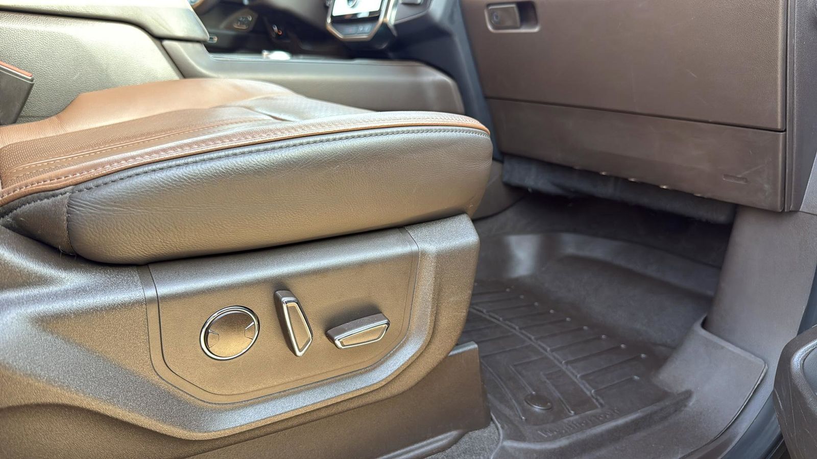 Used Car 2023 Ford Expedition Max  King Ranch For Sale Under $60,000 In Austin, Texas