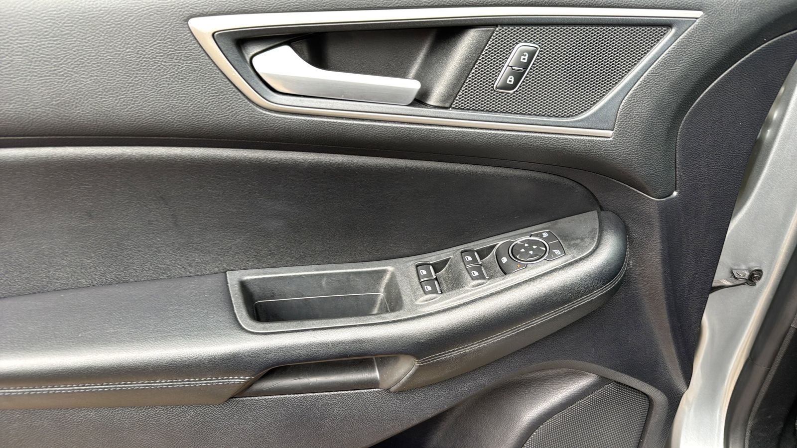 Used Car 2022 Ford Edge  Sel For Sale Under $25,000 In Austin, Texas