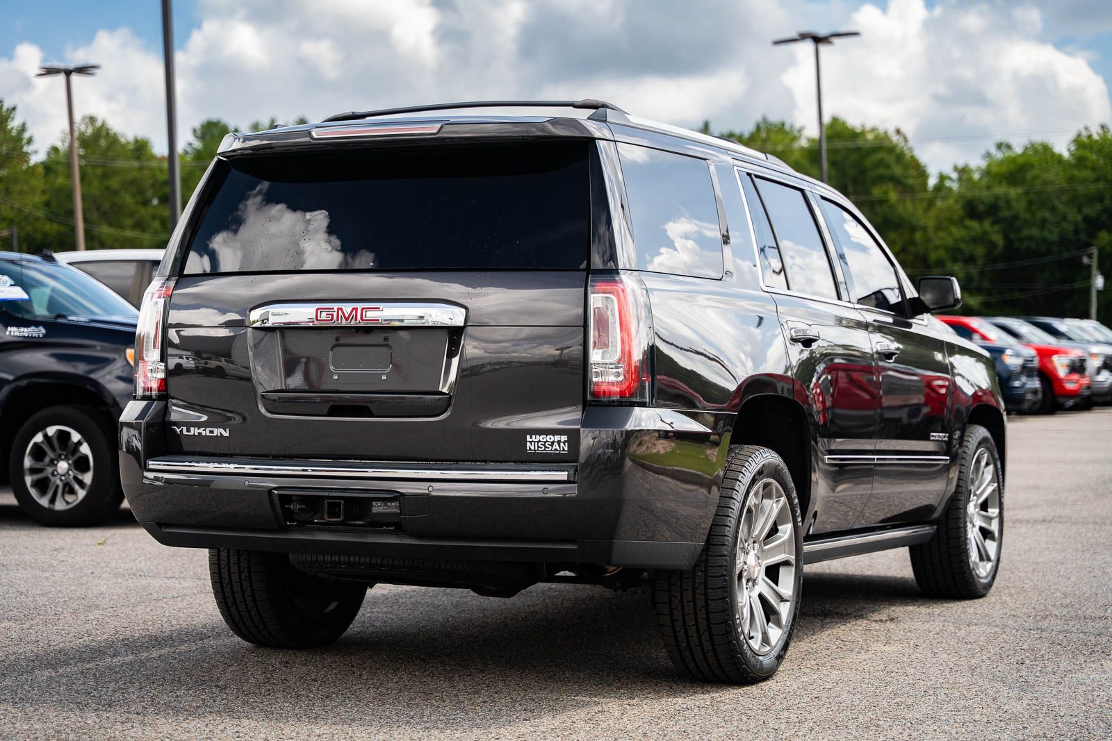 Used 2017 GMC Yukon SUV