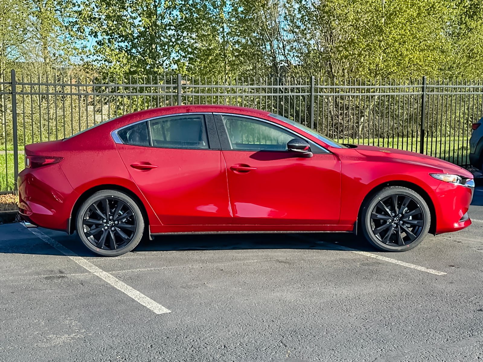 View vehicle photo 2