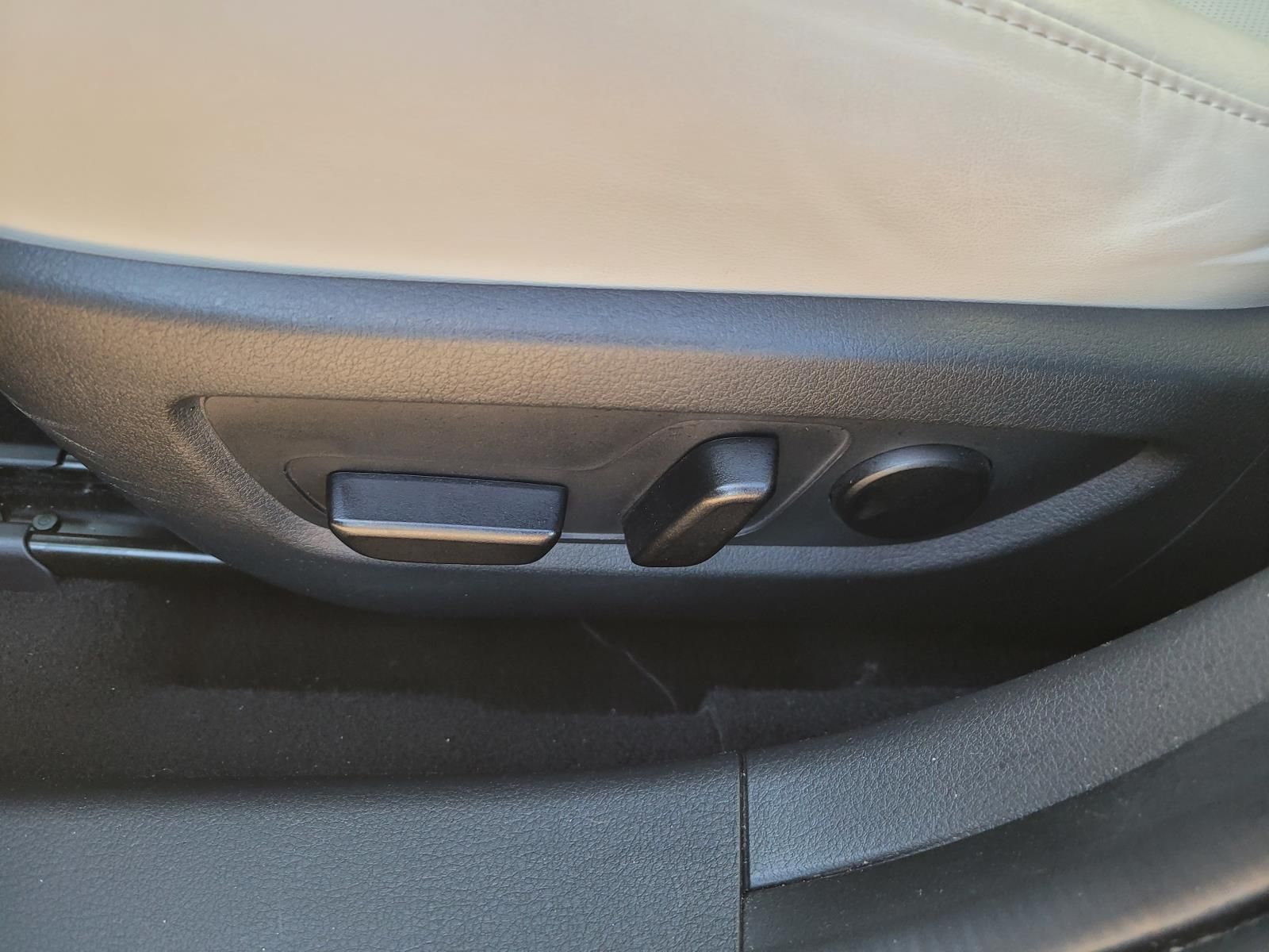 used 2022 Mazda CX-30 car, priced at $22,900