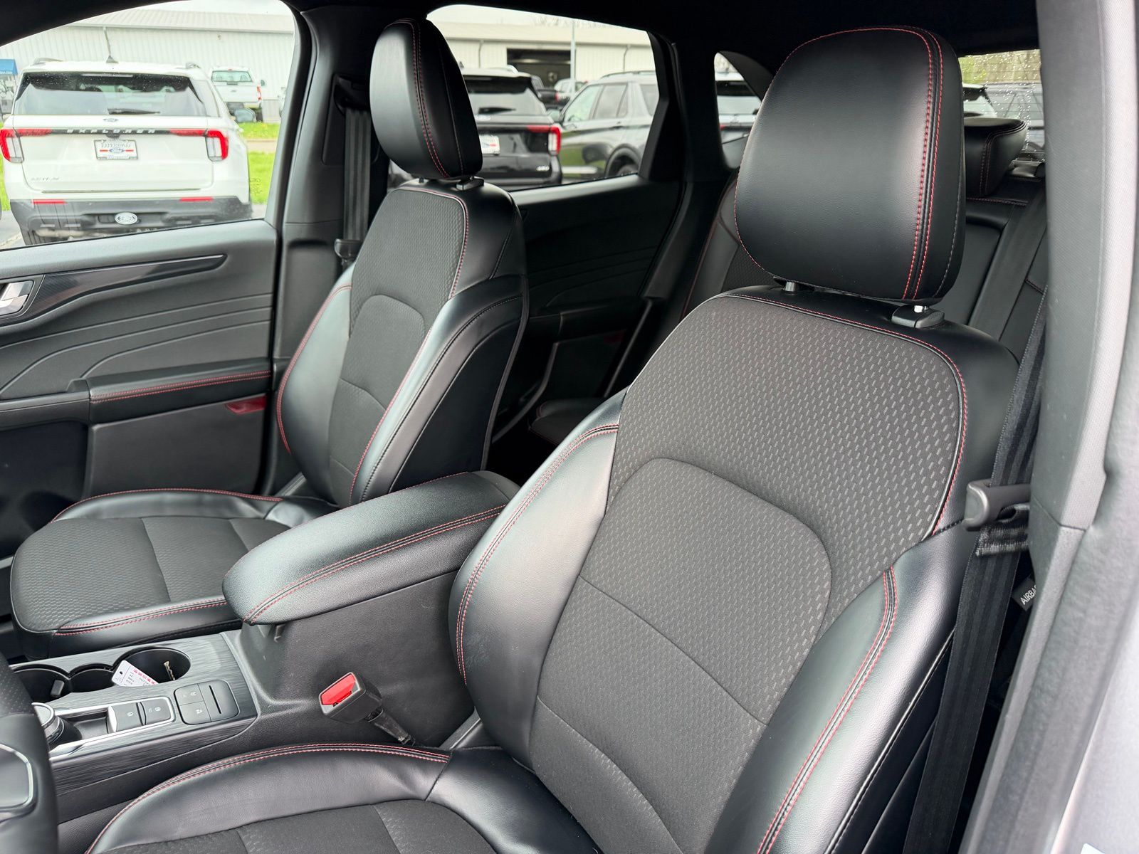 2024 Ford Escape image 14