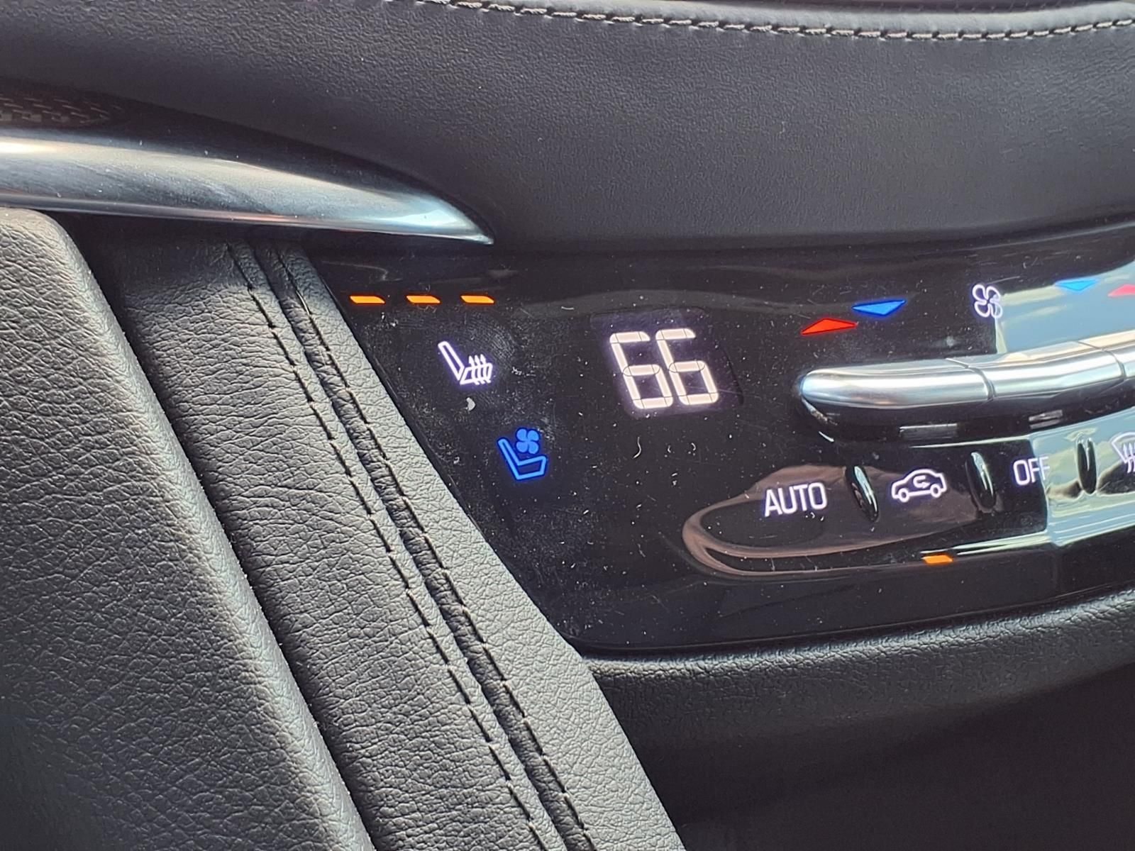 2022 Cadillac XT5 Premium Luxury Black at Bayway Cadillac of The Woodlands