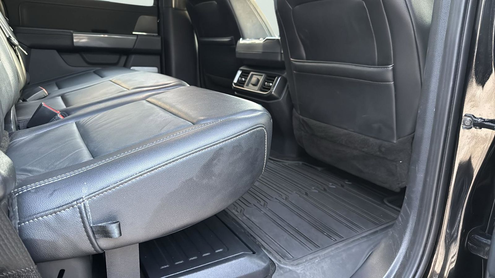 Used Car 2022 Ford F-150  Xlt For Sale Under $40,000 In Austin, Texas