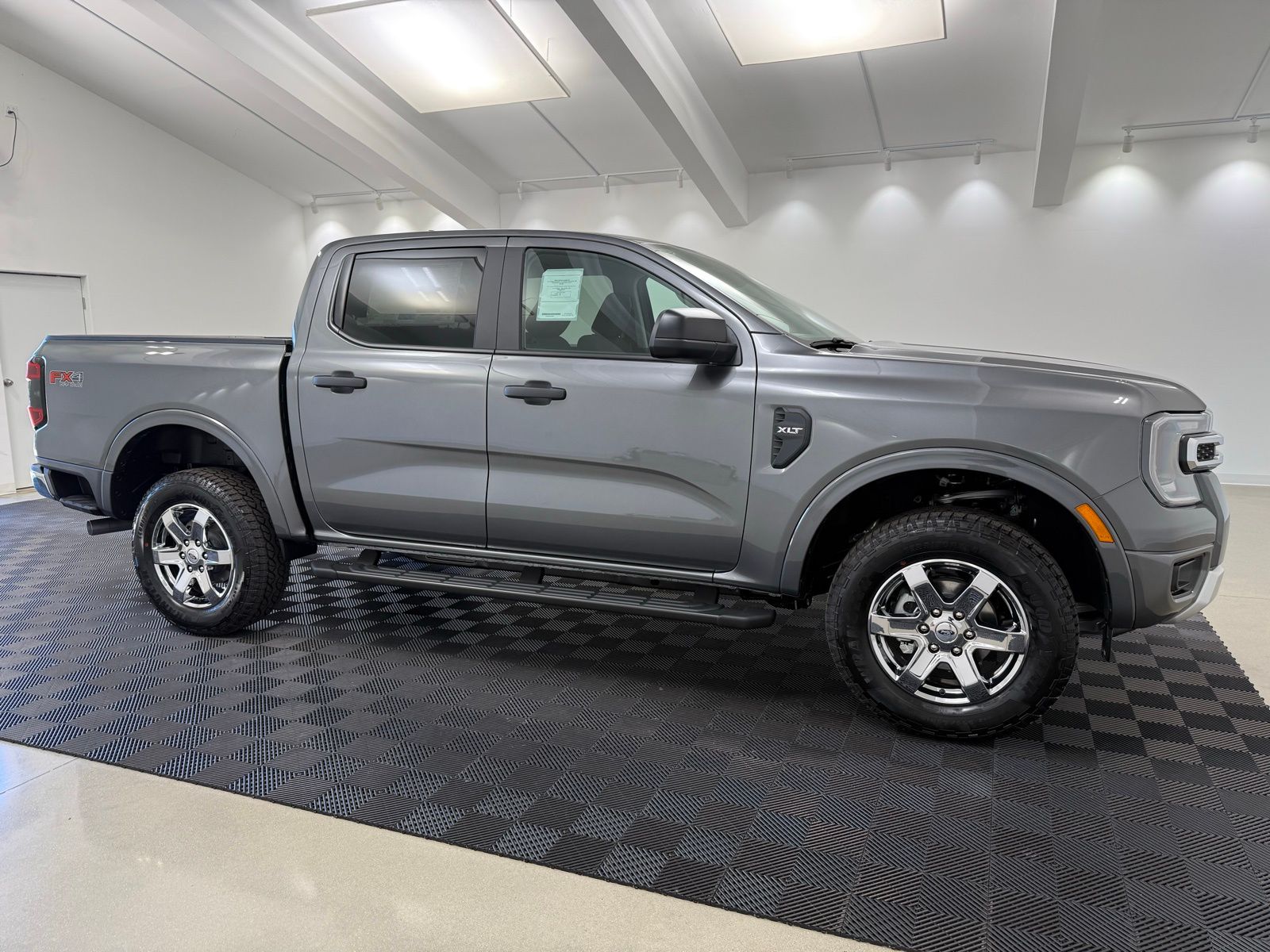 2025 Ford Ranger XLT SuperCrew 4WD