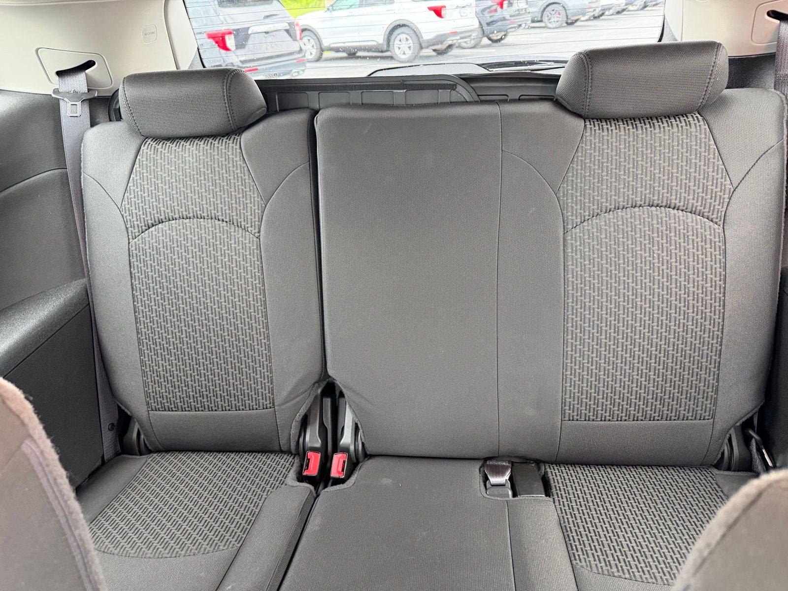 2011 Chevrolet Traverse image 13