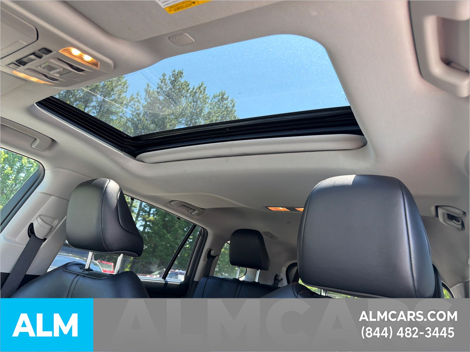 Used 2022 Gray Toyota XLE image 40