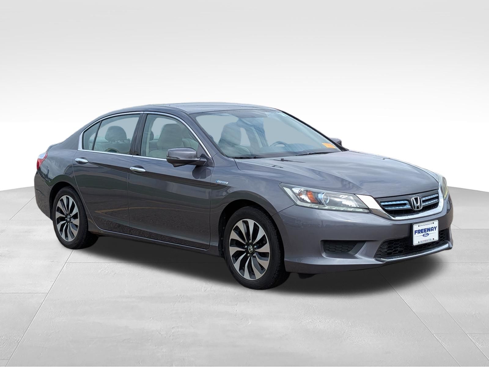 Gray (Modern Steel Metallic) 2014 Honda Accord Hybrid Sedan Front-Wheel Drive Continuously Variable Transmission