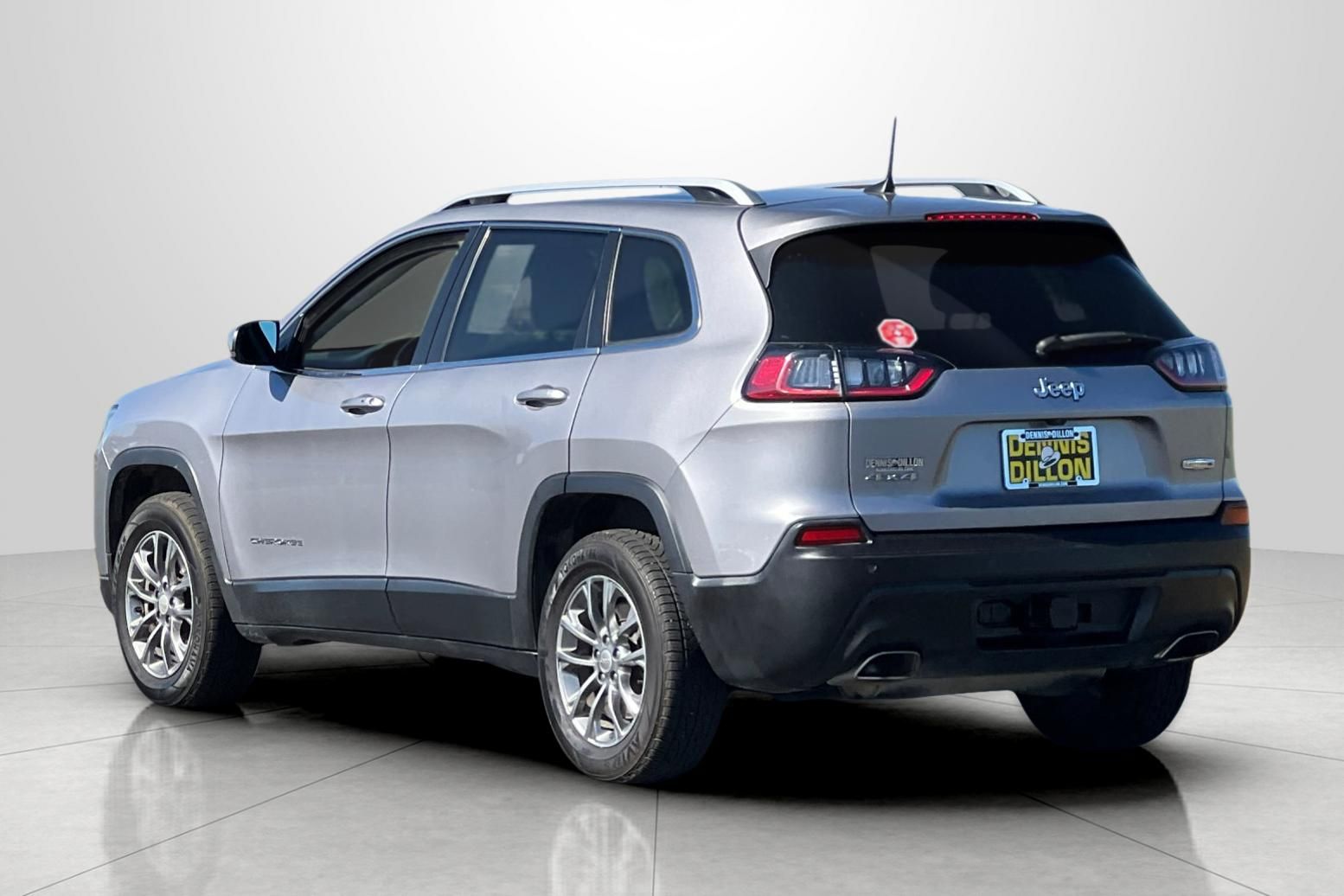 View vehicle photo 6