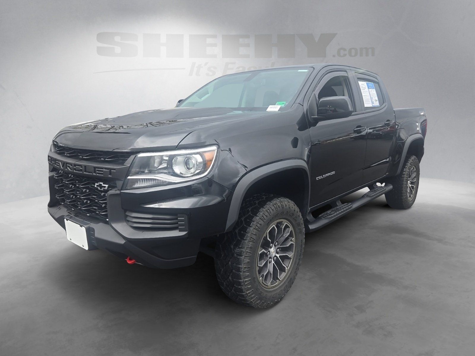 Used 2021 Black Chevrolet ZR2 image 17