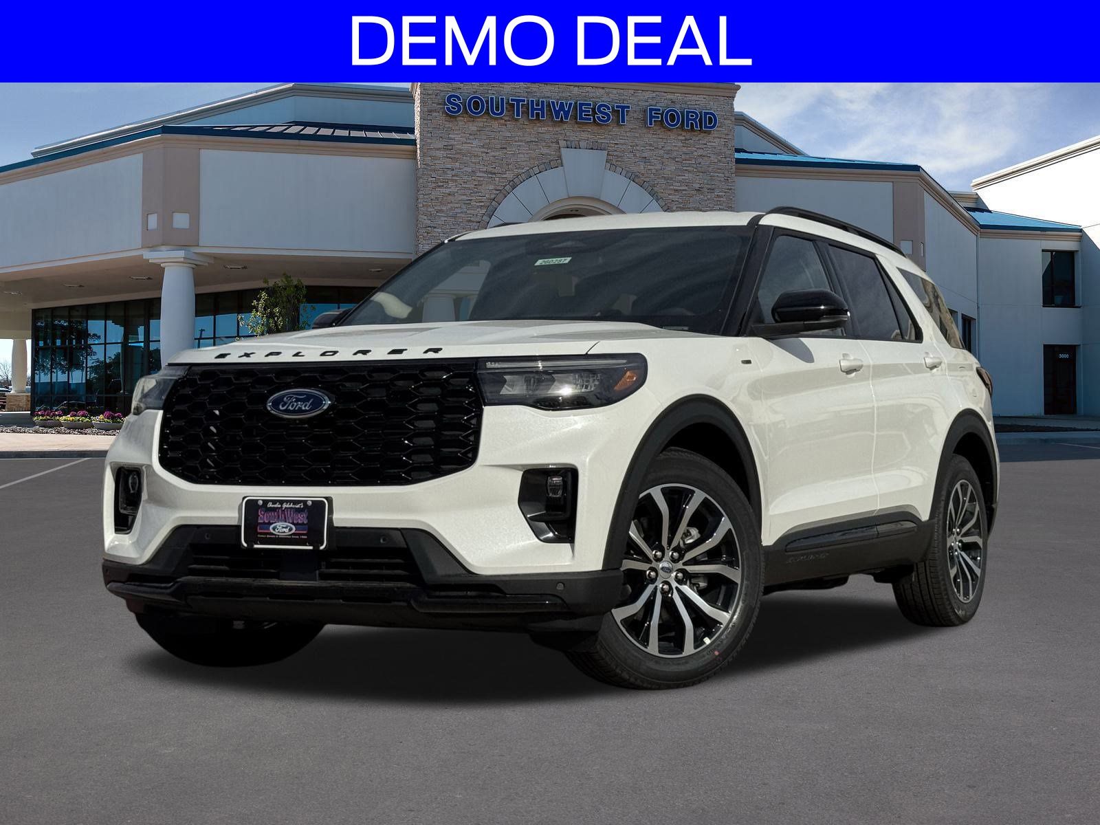White Metallic 2026 Ford Explorer ST-Line RWD SUV / Crossover Rear-Wheel Drive Automatic