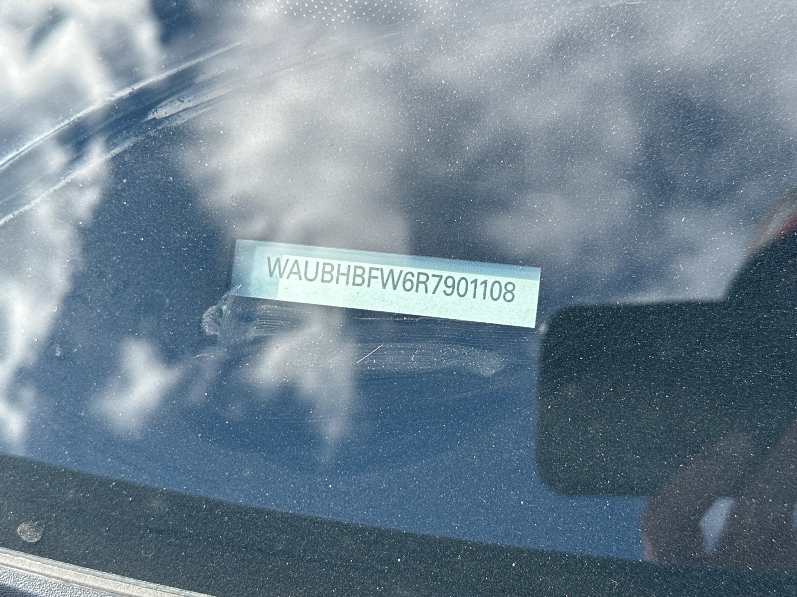 2024 Audi RS e-tron GT Base — full photo 3 of 3