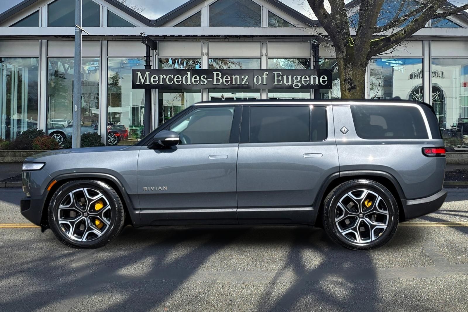 Used 2023 Rivian R1S SUV