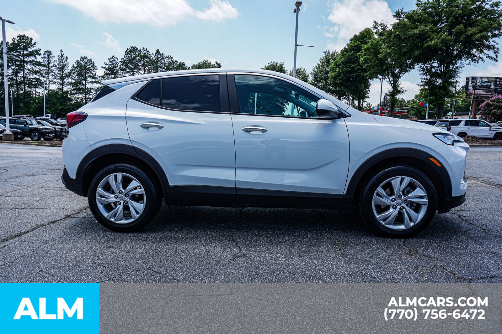 Used 2025 White Buick Preferred image 11