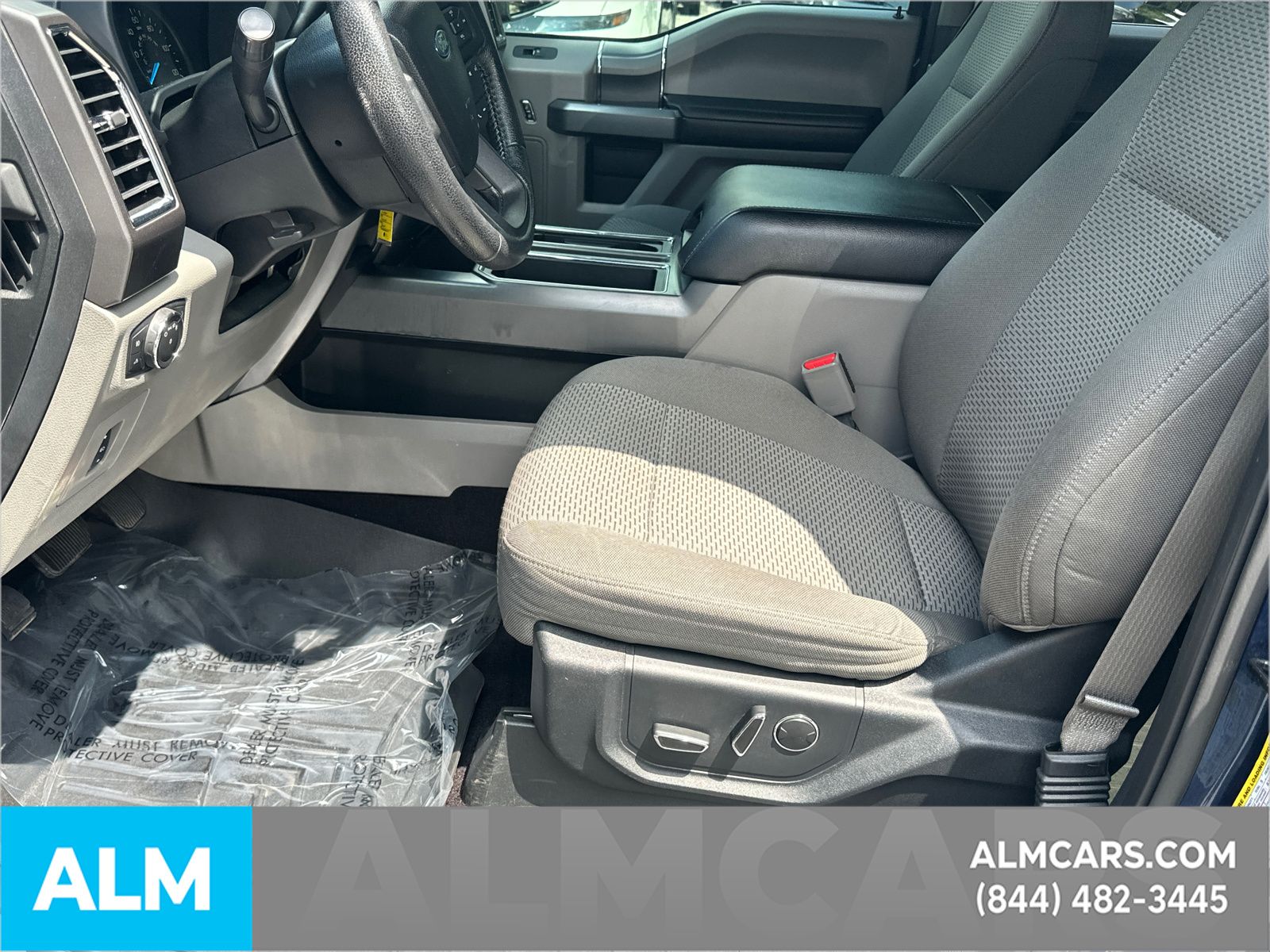 Used 2016 Blue Ford XLT image 10