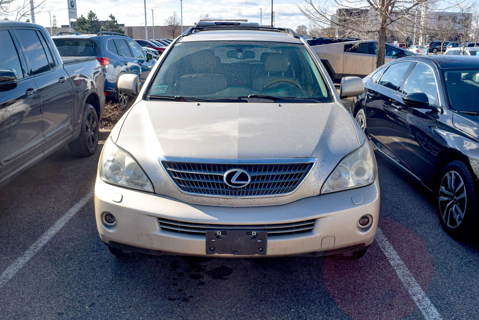 View vehicle photo 2