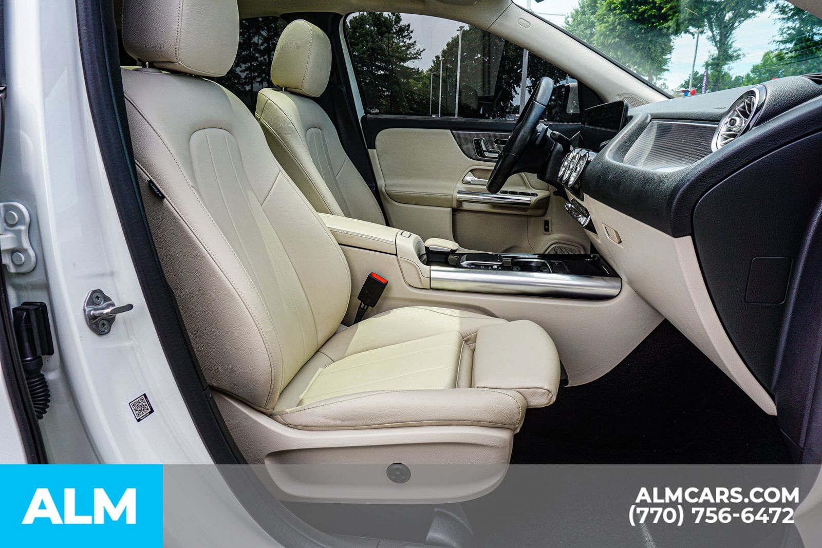 Used 2021  Mercedes-Benz GLA 250 image 23