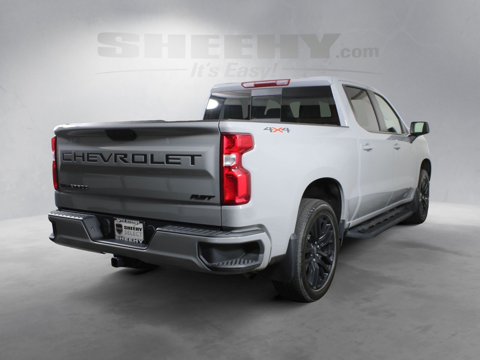 Used 2024 Gray Chevrolet RST image 6