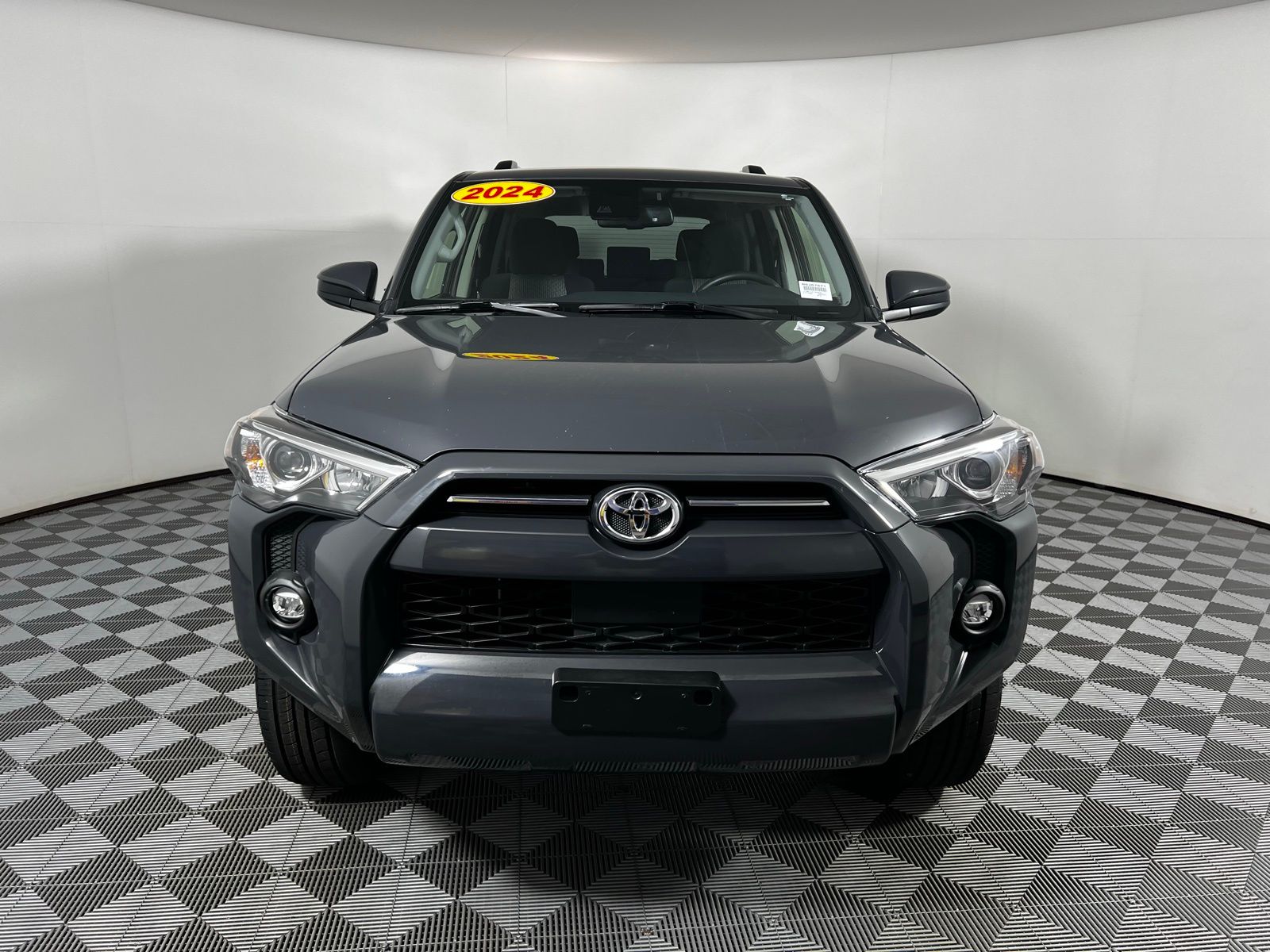 2024 Toyota 4Runner SR5 2