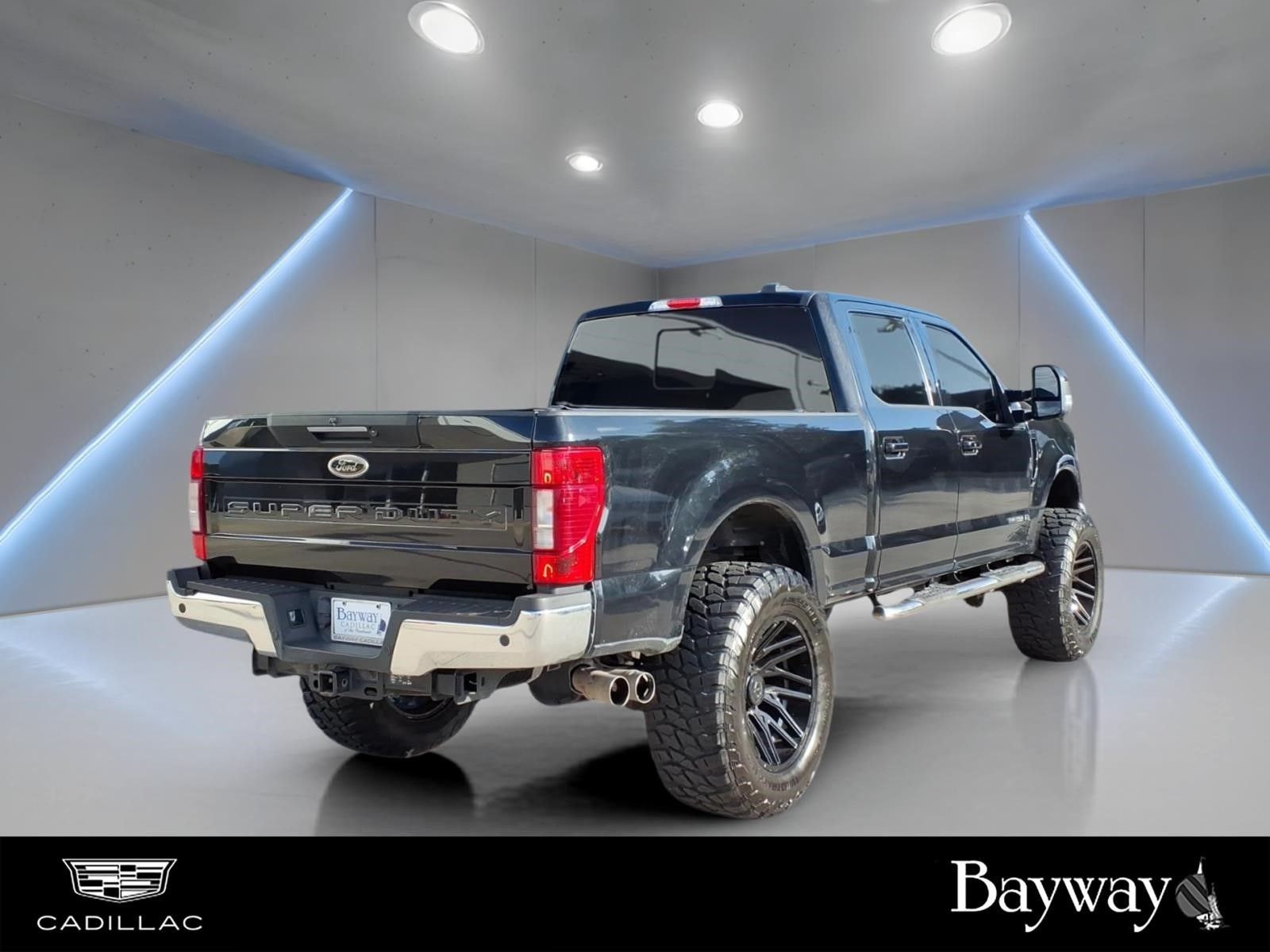 2022 Ford F-250SD Lariat Black at Autostrade