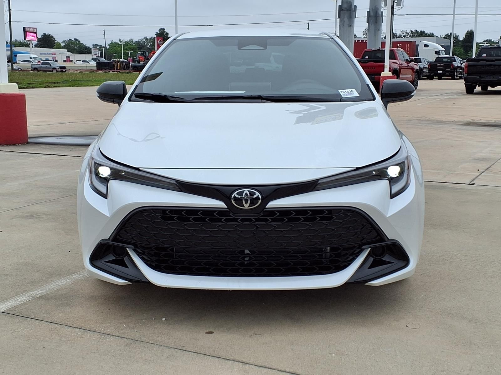 2026 Toyota Corolla Hatchback SE White/off-white at Community Toyota