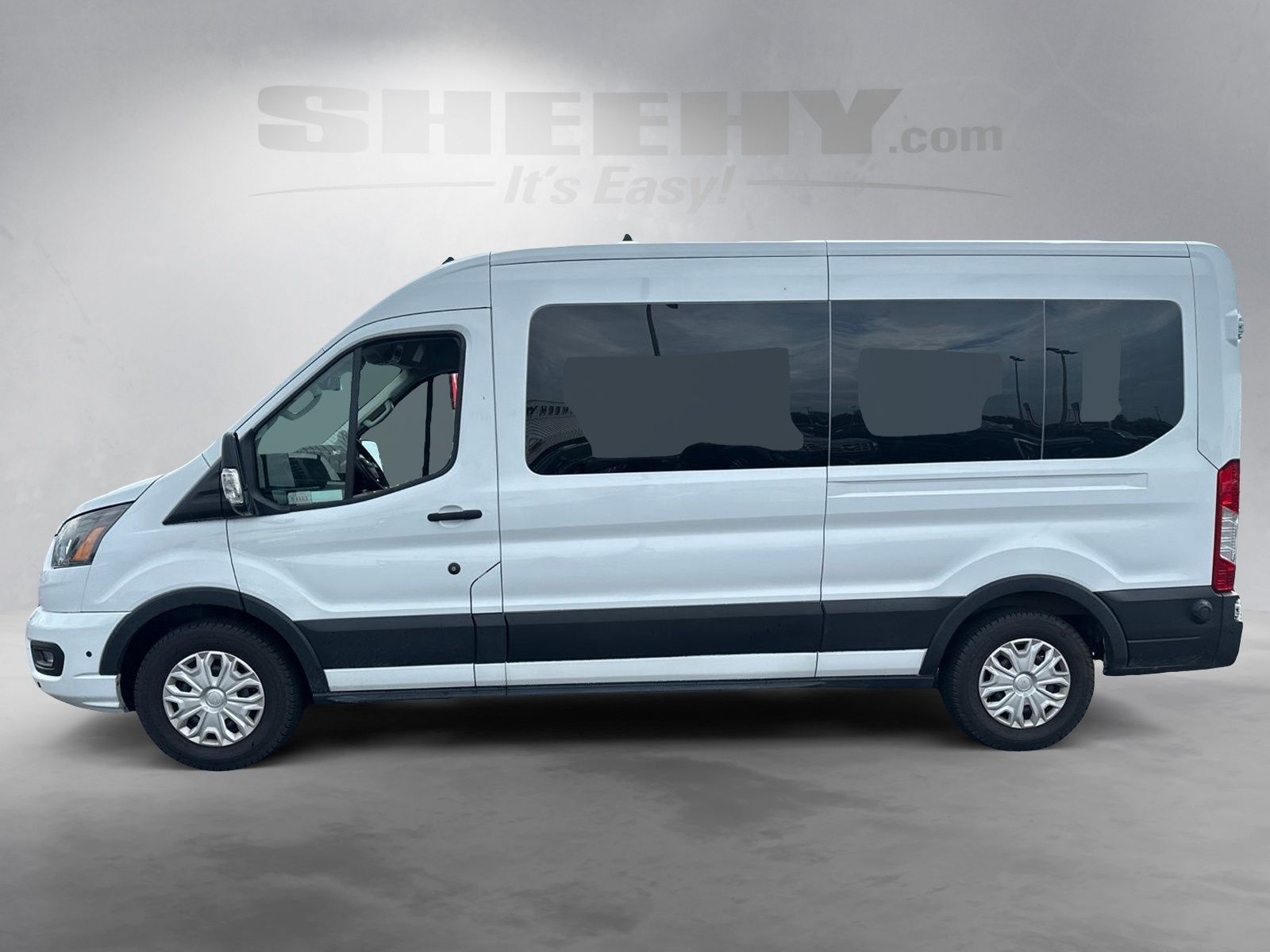 Certified Used 2024 Oxford White Ford XLT image 14