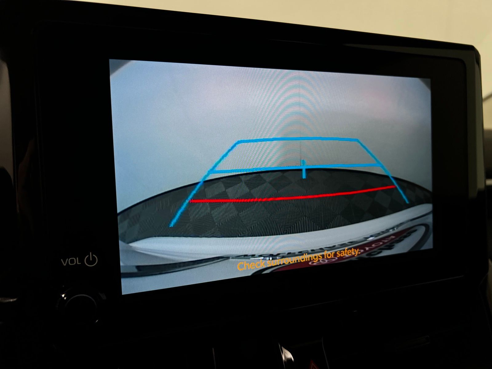 Thumbnail: 2025 Toyota Corolla - 18