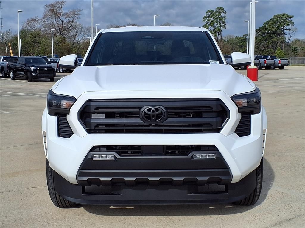 2026 Toyota Tacoma SR5 - 3